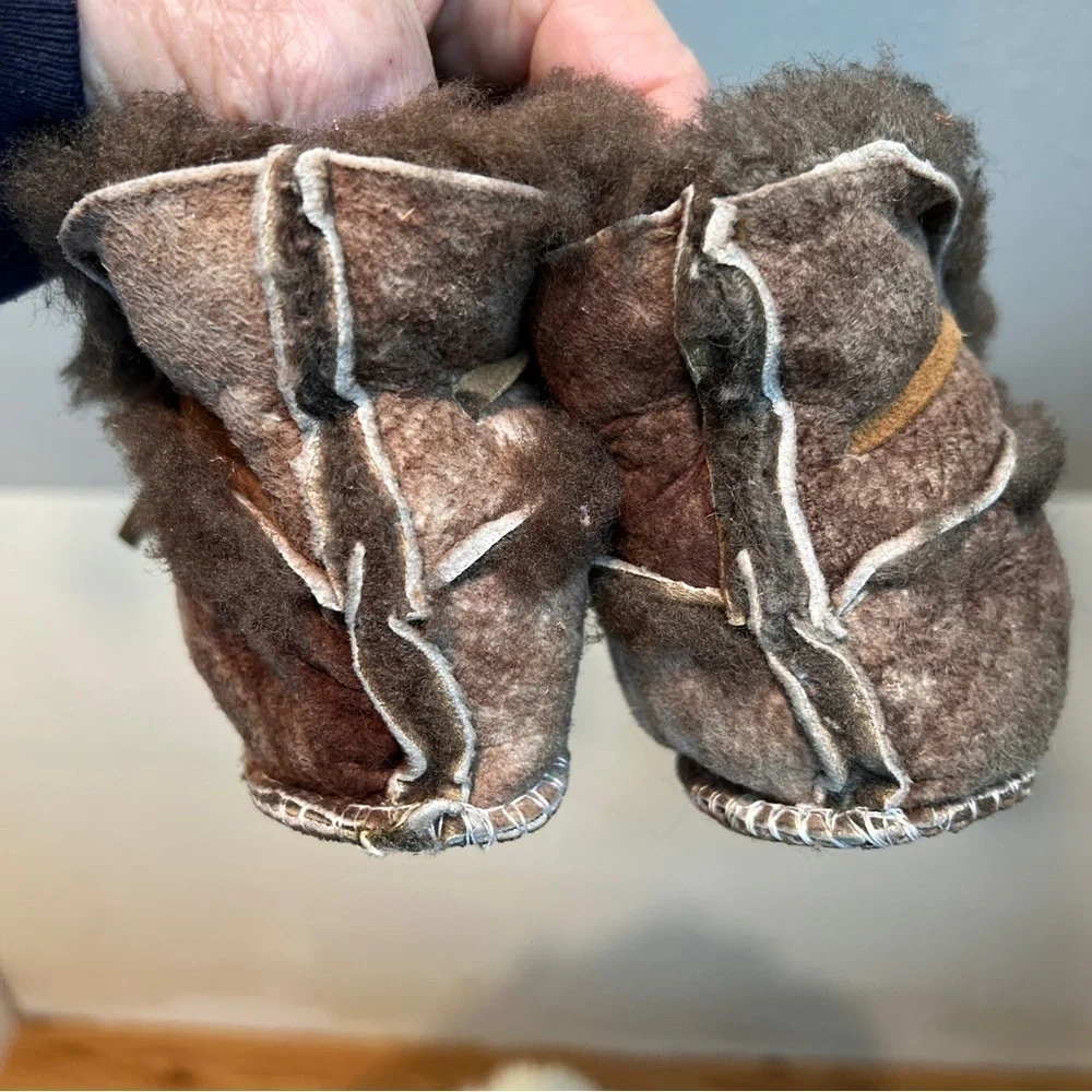 STORKENBIRK Leather Handmade Baby Booties. Shearling lined. Made in USA